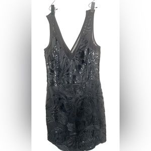 Windsor Sequin V Neck dress size S